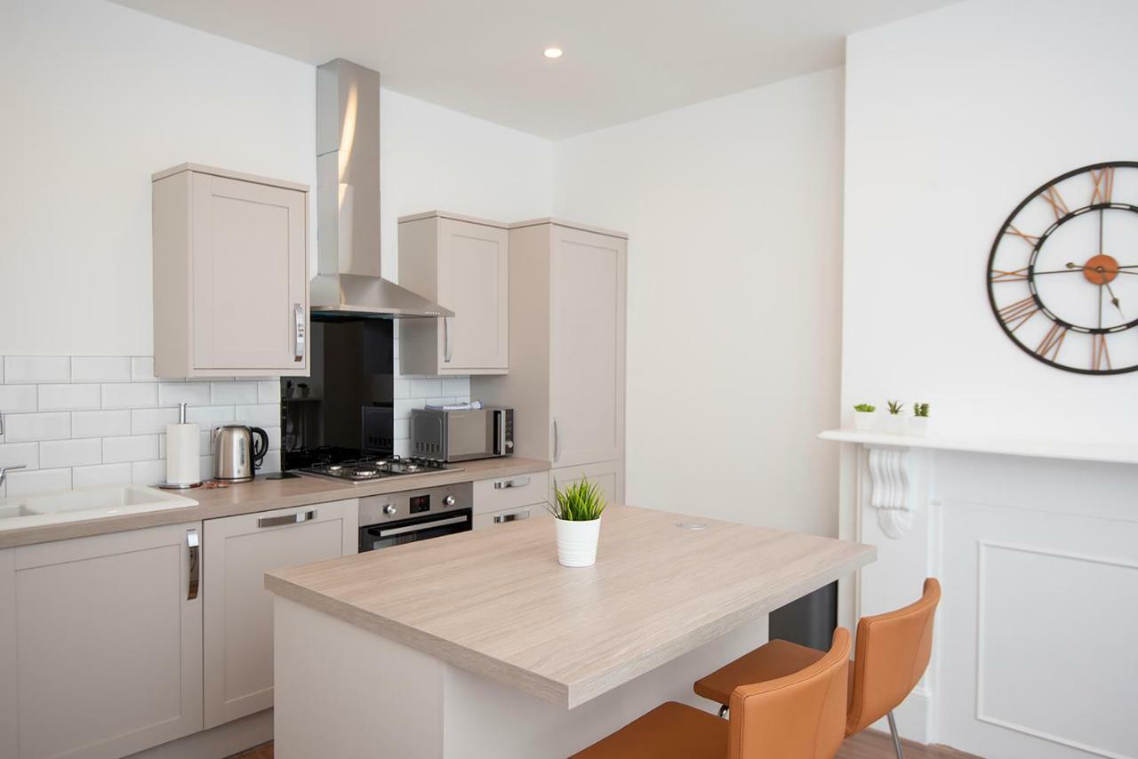 Flat A - Spacious Ground Floor, 1 Bedroom Apartment In Central Southsea, Портцмаус Экстерьер фото